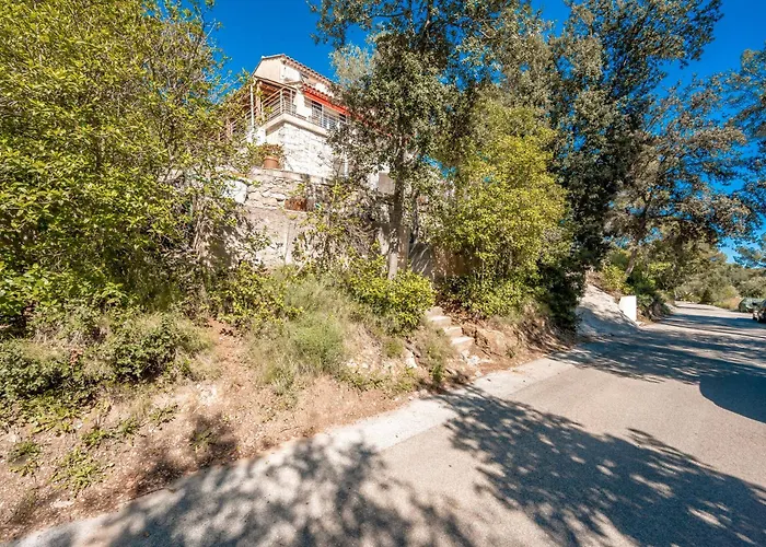 Grand T2 Clim & Wifi En Rez De Proche * Hyères